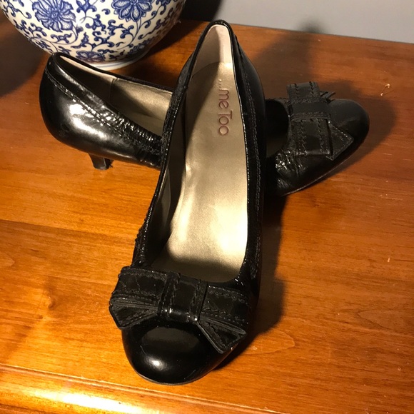 me too Shoes - Black leather heels